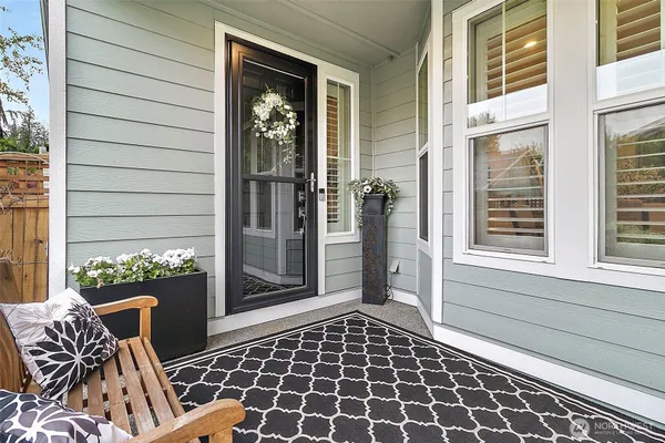 Property Slideshow image 3 of 40 | 14410 188th ave, Bonney Lake, WA, 98391