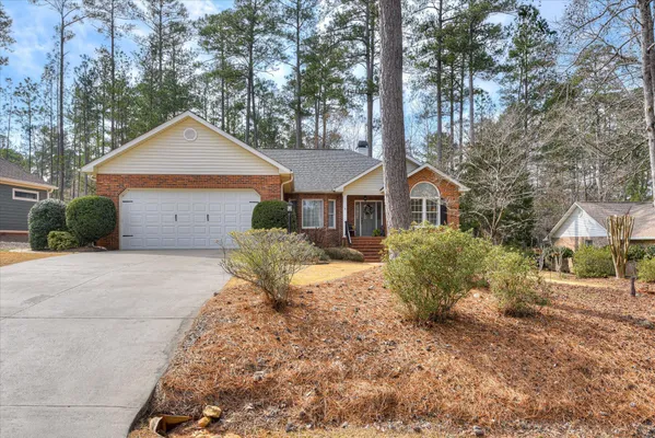 Property Slideshow image 3 of 48 | 306 greenview ct, Mccormick, SC, 29835