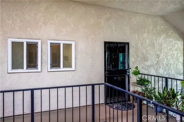 Property Slideshow image 3 of 59 | 2244 via puerta p, Laguna Woods, CA, 92637
