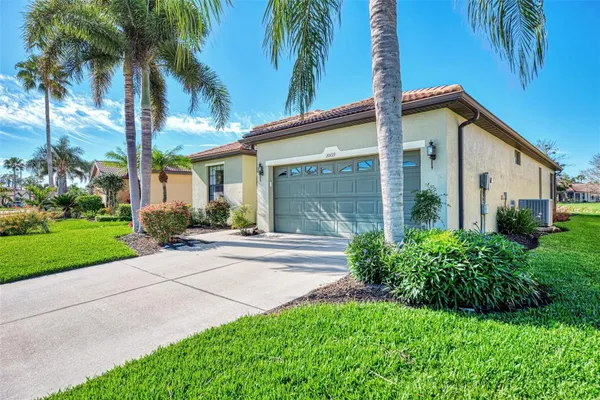 Property Slideshow image 2 of 53 | 20619 capello dr, Venice, FL, 34292