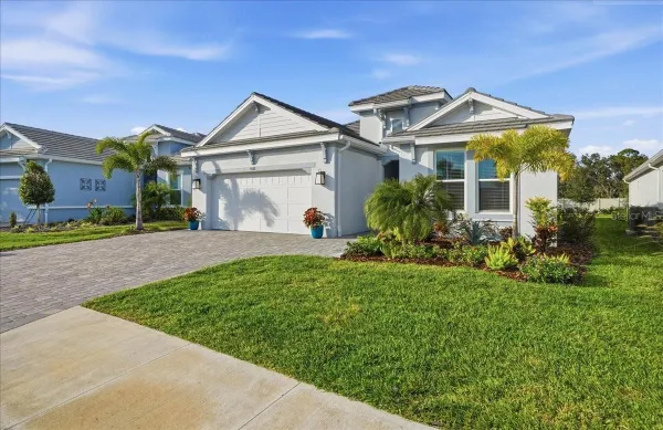 Property Slideshow image 2 of 58 | 5018 caserta ct, Palmetto, FL, 34221