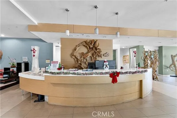 Property Slideshow image 3 of 31 | 267 s san pedro st, Los Angeles, CA, 90012