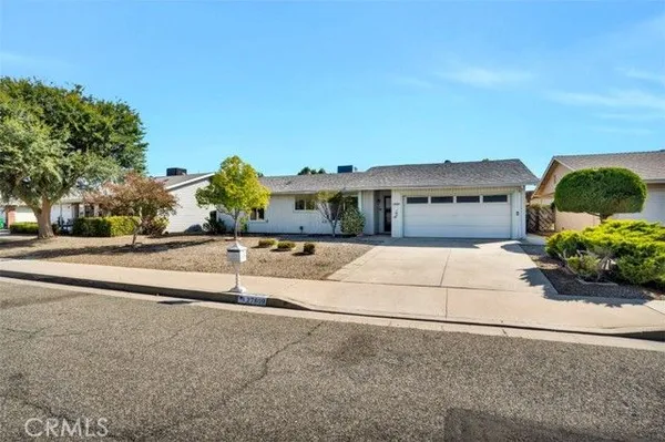 Property Slideshow image 3 of 24 | 27609 grosse pt, Menifee, CA, 92586