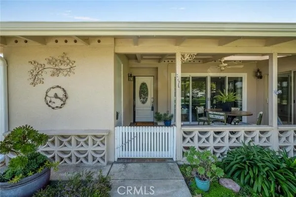 Property Slideshow image 3 of 31 | 13061 del monte dr apt 277l, Seal Beach, CA, 90740