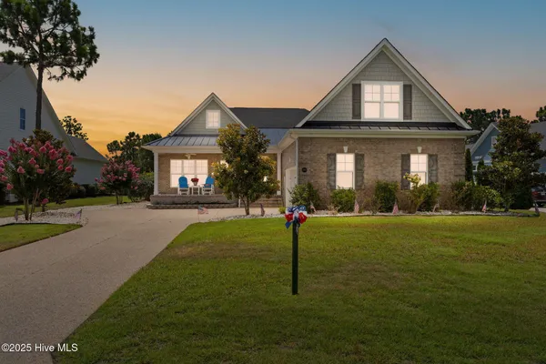 Property Slideshow image 2 of 90 | 3001 moss hammock, Southport, NC, 28461