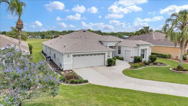 Property Slideshow image 2 of 49 | 1427 sw 161st st, Ocala, FL, 34473
