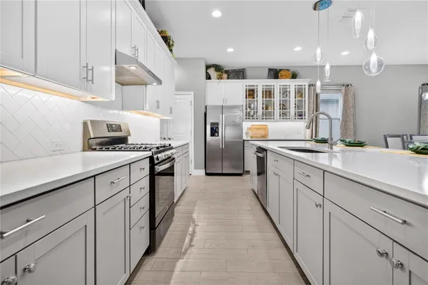 Property Slideshow image 3 of 45 | 2051 flora pass pl, Kissimmee, FL, 34747