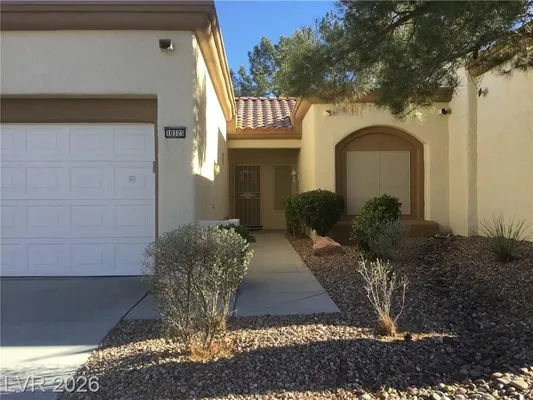 Property Slideshow image 3 of 25 | 10325 junction hill dr, Las Vegas, NV, 89134