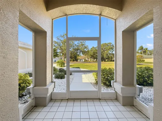 Property Slideshow image 3 of 37 | 9428 apple dumpling ct, Weeki Wachee, FL, 34613