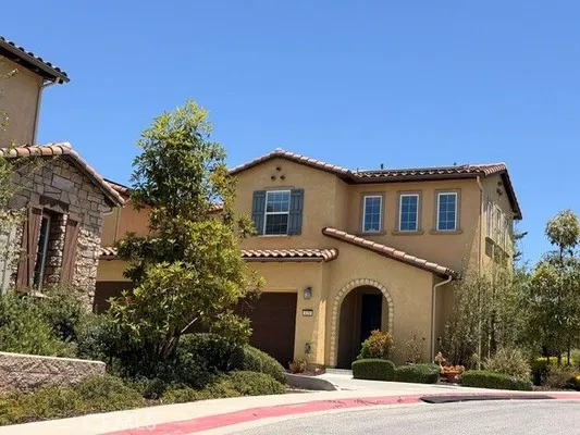 Property Slideshow image 2 of 37 | 629 agapanthus, Santa Maria, CA, 93455