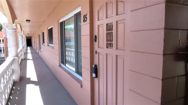 Property Slideshow image 3 of 72 | 2457 ecuadorian way 85, Clearwater, FL, 33763