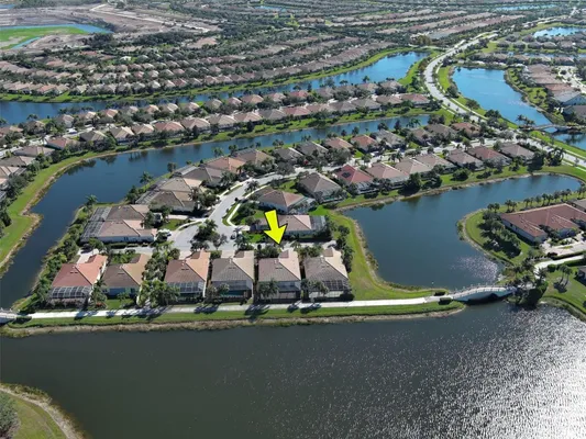 Property Slideshow image 2 of 85 | 19267 kirella st, Venice, FL, 34293