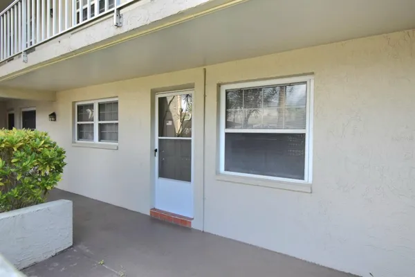 Property Slideshow image 3 of 30 | 946 virginia st apt 102, Dunedin, FL, 34698