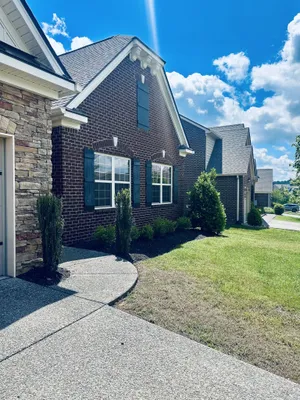 Property Slideshow image 2 of 35 | 1108 marys pl, Lebanon, TN, 37090