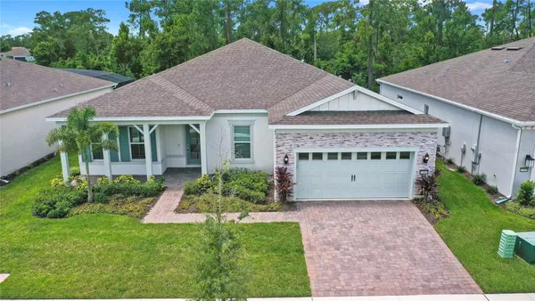 Property Slideshow image 2 of 52 | 15084 canopy cover dr, Winter Garden, FL, 34787