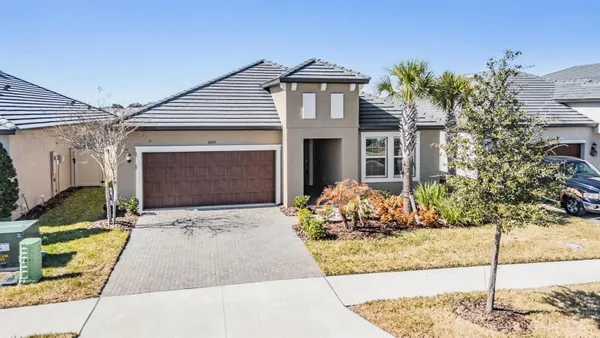 Property Slideshow image 2 of 62 | 10515 gable dig loop, San Antonio, FL, 33576