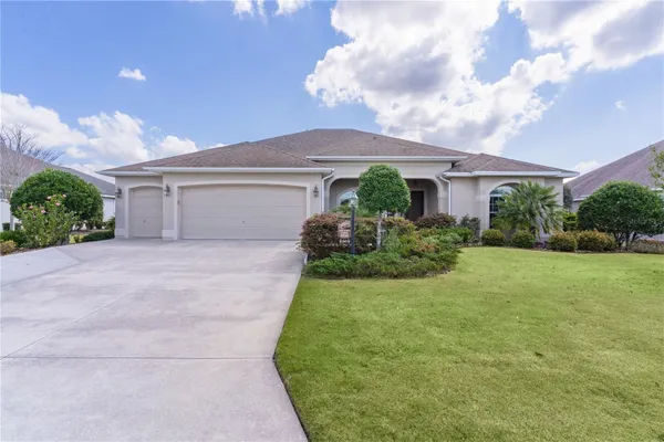 Property Slideshow image 2 of 51 | 2935 cedar grove loop, The Villages, FL, 32163