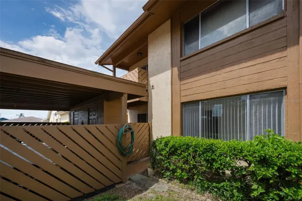 Property Slideshow image 3 of 77 | 3815 penrick dr, New Port Richey, FL, 34652