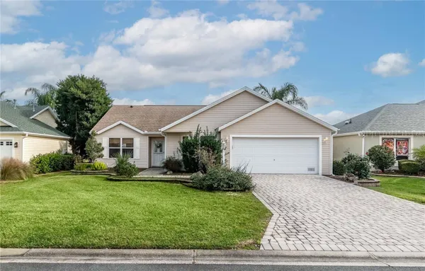 Property Slideshow image 3 of 50 | 1433 arbor trl, The Villages, FL, 32162