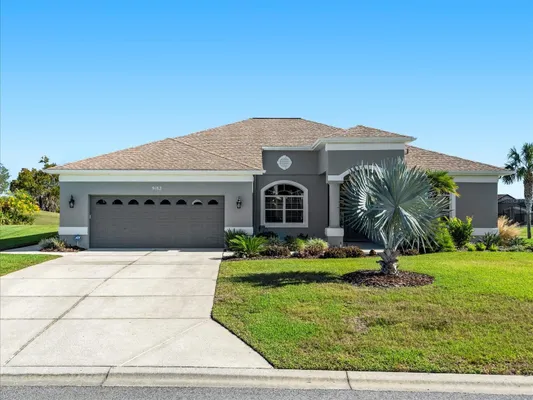 Property Slideshow image 2 of 23 | 9182 tarleton cir, Weeki Wachee, FL, 34613