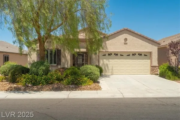 Property Slideshow image 2 of 47 | 2486 divine sky dr, Henderson, NV, 89044