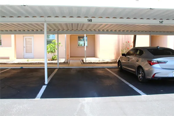 Property Slideshow image 3 of 39 | 7560 bay island dr 149, South Pasadena, FL, 33707