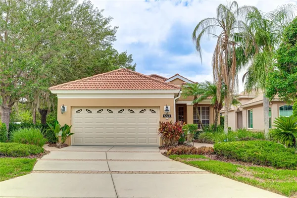 Property Slideshow image 2 of 38 | 6103 aviary ct, Bradenton, FL, 34203