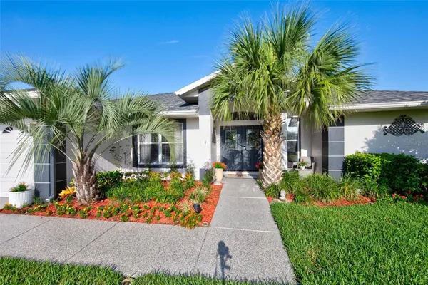 Property Slideshow image 2 of 35 | 11117 twosome dr, San Antonio, FL, 33576
