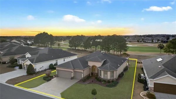 Property Slideshow image 2 of 50 | 9527 sw 70th loop, Ocala, FL, 34481
