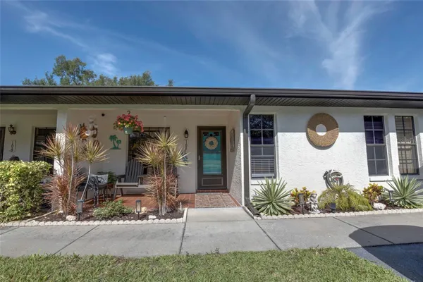 Property Slideshow image 2 of 27 | 1500 heather ridge blvd 109, Dunedin, FL, 34698