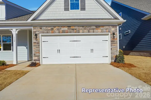 Property Slideshow image 2 of 48 | 8414 acadia pkwy, Sherrills Ford, NC, 28673