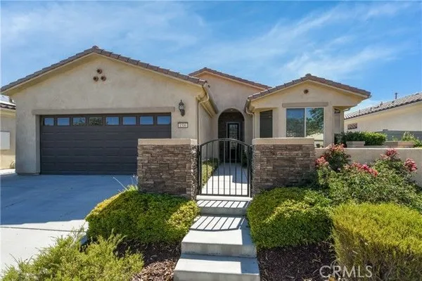 Property Slideshow image 2 of 34 | 1506 via rojas, Hemet, CA, 92545