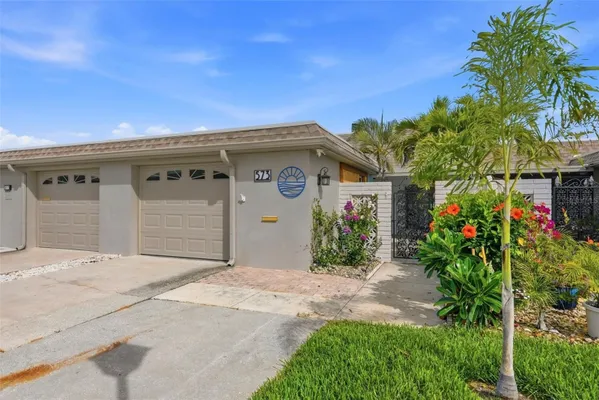 Property Slideshow image 2 of 72 | 573 boca ciega point blvd, St Petersburg, FL, 33708