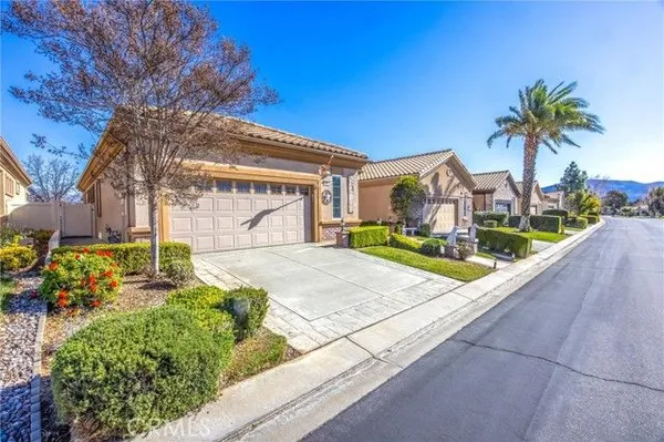 Property Slideshow image 3 of 36 | 484 brooklawn dr, Banning, CA, 92220