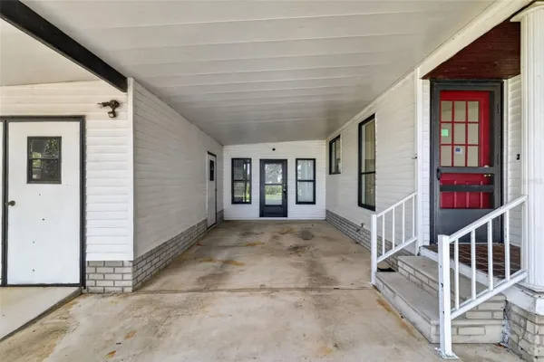 Property Slideshow image 3 of 21 | 1625 hilton head blvd, Lady Lake, FL, 32159