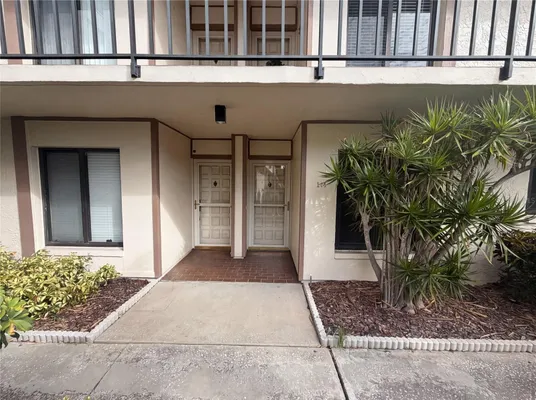 Property Slideshow image 3 of 28 | 6219 palma del mar blvd 114, St Petersburg, FL, 33715