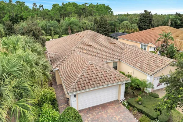 Property Slideshow image 2 of 53 | 11959 fiore dr, Orlando, FL, 32827