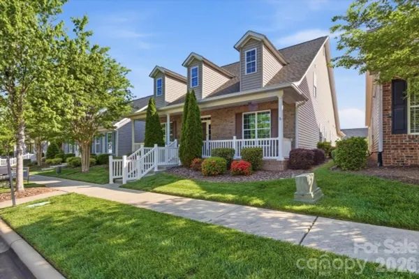 Property Slideshow image 2 of 28 | 17721 morehampton ave, Cornelius, NC, 28031