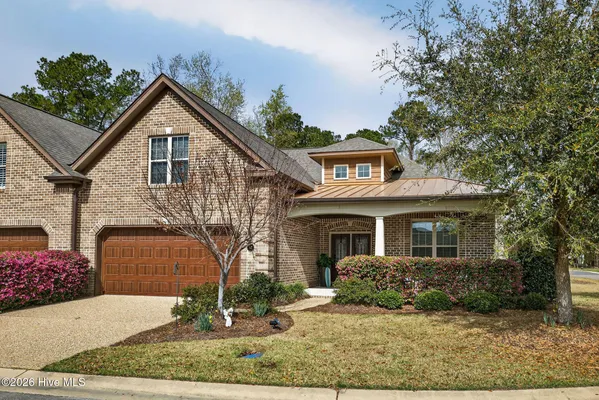 Property Slideshow image 3 of 38 | 637 jenoa loop, Castle Hayne, NC, 28429