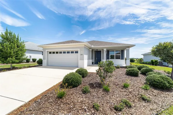 Property Slideshow image 2 of 49 | 8801 sw 103rd cir, Ocala, FL, 34481