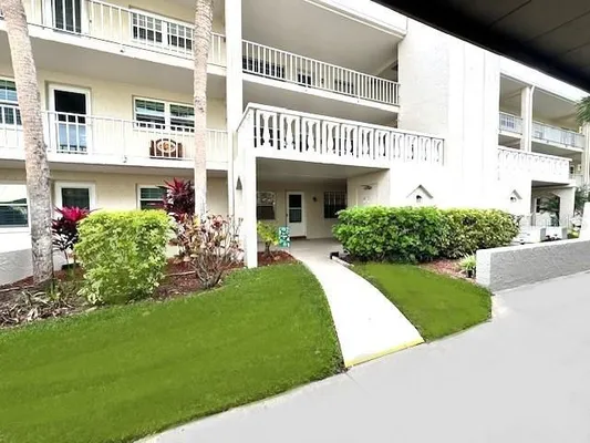 Property Slideshow image 2 of 64 | 946 virginia st 104- j, Dunedin, FL, 34698