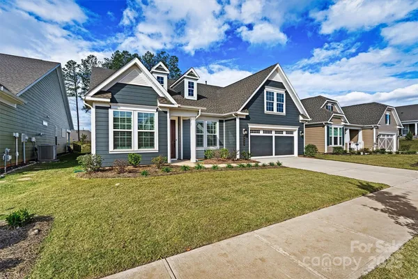 Property Slideshow image 2 of 44 | 8439 profit ln, Charlotte, NC, 28215