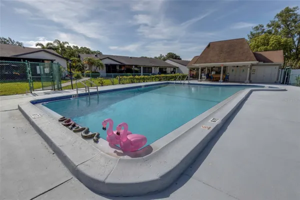 Property Slideshow image 3 of 27 | 1500 heather ridge blvd 109, Dunedin, FL, 34698