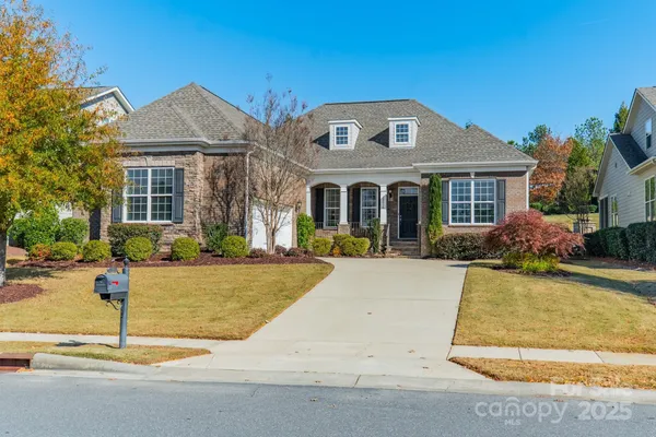 Property Slideshow image 2 of 43 | 15016 high bluff ct, Charlotte, NC, 28278