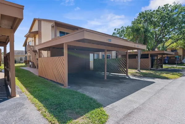 Property Slideshow image 2 of 43 | 4424 pelorus dr, New Port Richey, FL, 34652