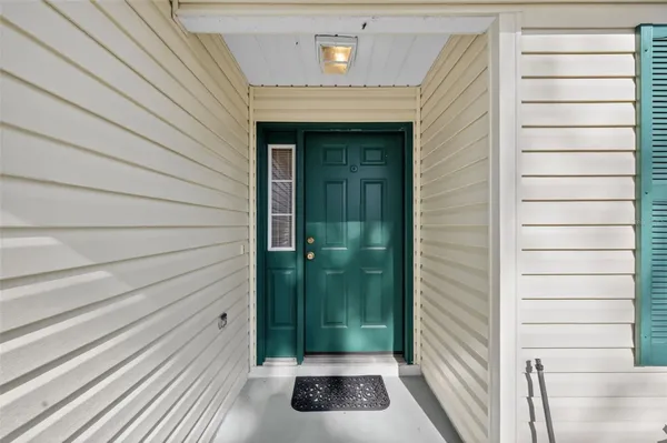 Property Slideshow image 3 of 40 | 604 juanita ct, The Villages, FL, 32159
