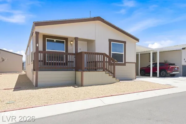 Property Slideshow image 3 of 39 | 367 myrtle beach st, Pahrump, NV, 89048