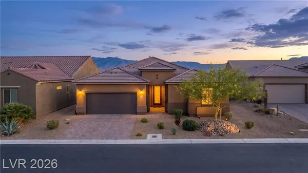 Property Slideshow image 2 of 96 | 1008 challenger blf, Mesquite, NV, 89027