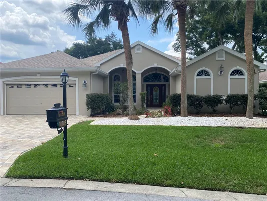 Property Slideshow image 3 of 5 | 10703 sw 71st cir, Ocala, FL, 34476