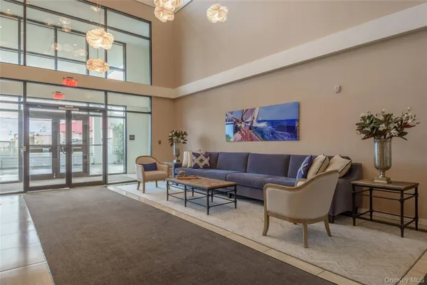 Property Slideshow image 2 of 26 | 433 main st 103, Port Washington, NY, 11050